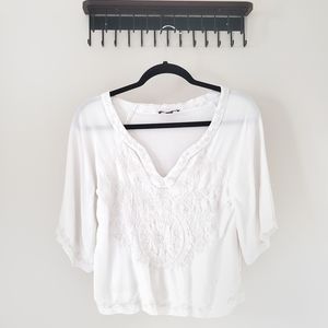 AEO White Boho Embroidered Casual Tee Size XS